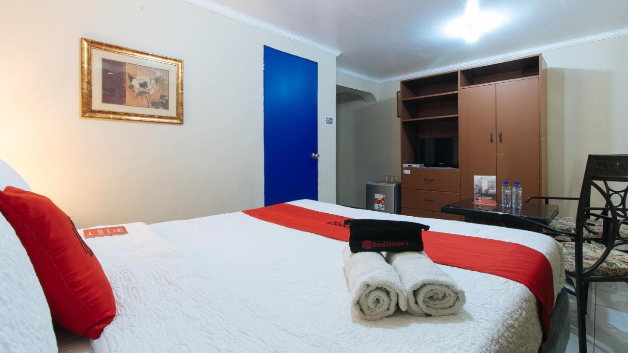 Reddoorz Plus At Lagoon Resort Zambales Olongapo Ngoại thất bức ảnh
